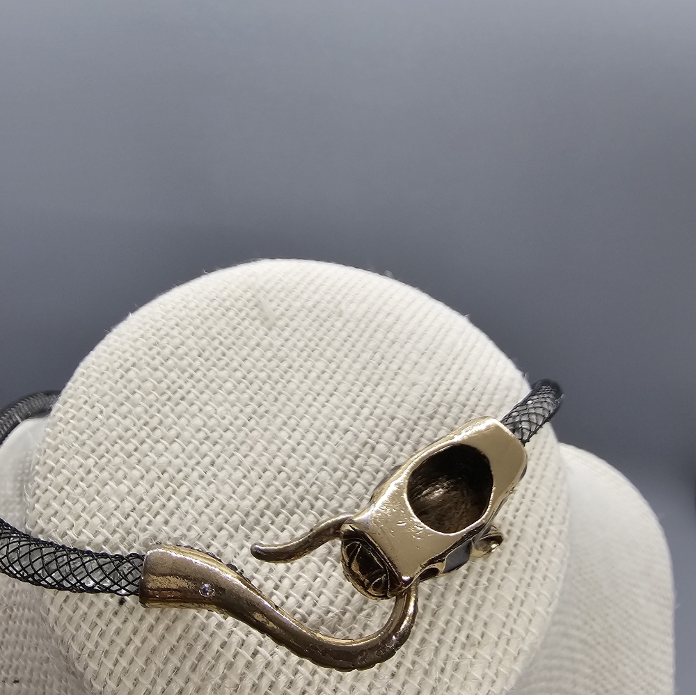BETSEY JOHNSON SILVER CRYSTALS FILLED MESH TEAL PANTHER HEAD CHOKER NECKLACE - Picture 7 of 13